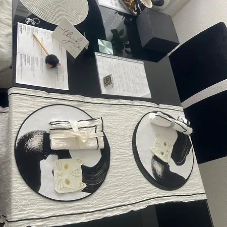 Executive Ac & Free Parking Apartment Zurich