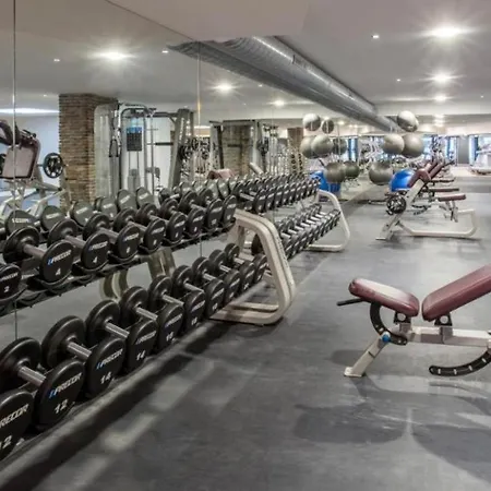 Apartmán Executive Location & Fast Free Wi-fi & Ac & Parking