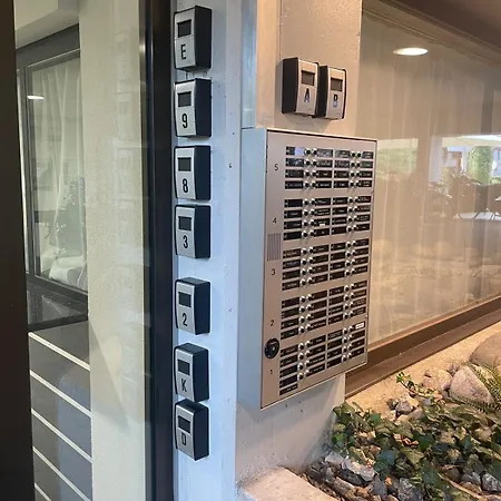 Apartment Executive Suite Ac & Free Parking *
